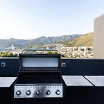 Modern In With Infinity Rooftop Pool