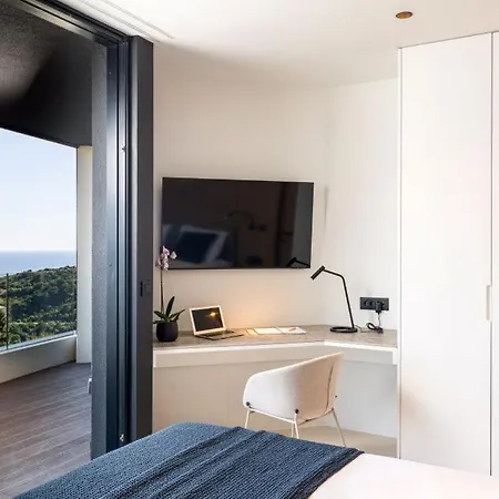 Modern In With Infinity Rooftop Pool Villa Dubrovnik