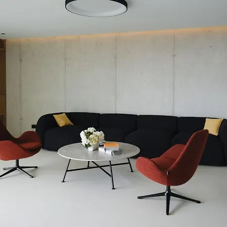 Vila Modern In With Infinity Rooftop Pool *