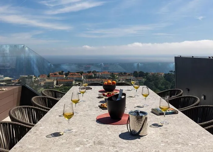 Modern In With Infinity Rooftop Pool Dubrovník