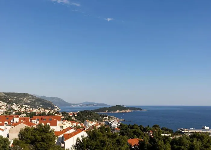 Modern In With Infinity Rooftop Pool * Dubrovník
