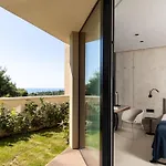 Modern In With Infinity Rooftop Pool Villa *
