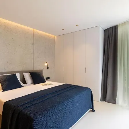 Modern In With Infinity Rooftop Pool Villa Dubrovnik