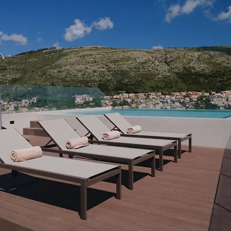 Modern In With Infinity Rooftop Pool * Dubrovnik