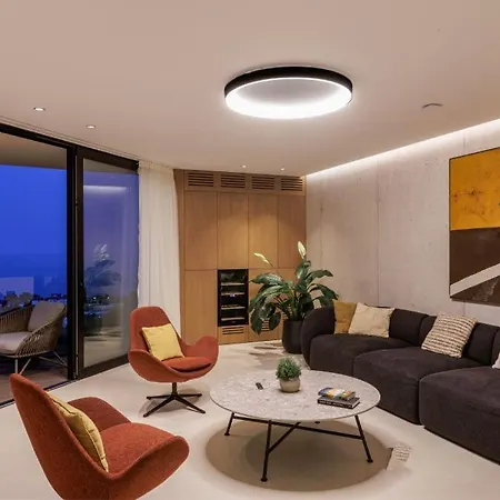 Modern In With Infinity Rooftop Pool Dubrovnik