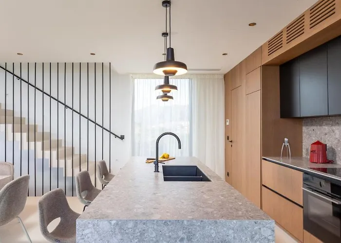 فيلة Modern In With Infinity Rooftop Pool دوبروفينك