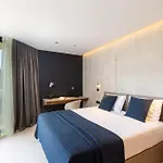 Willa Modern In With Infinity Rooftop Pool